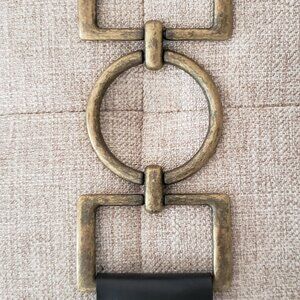 Reaction Kenneth Cole - New - Antique Buckle - Size Medium